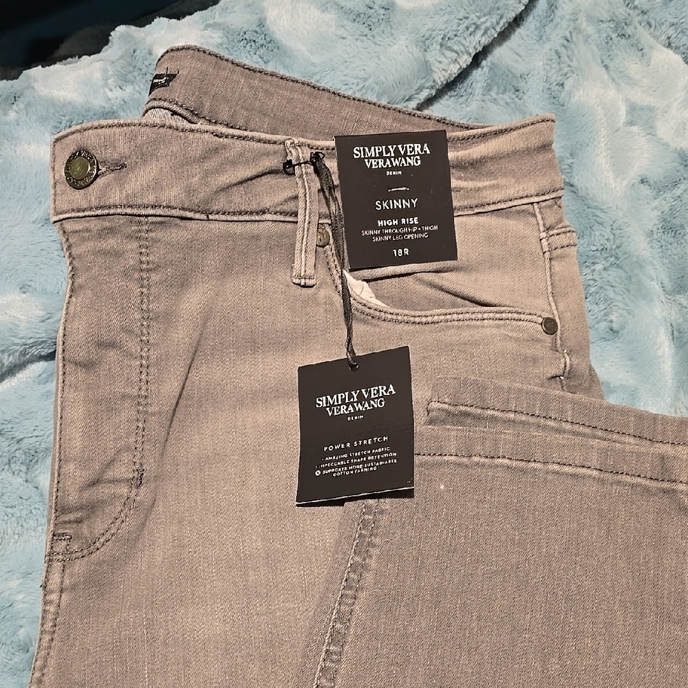 Simply Vera Vera Wang Women's Gray Skinny Jeans
